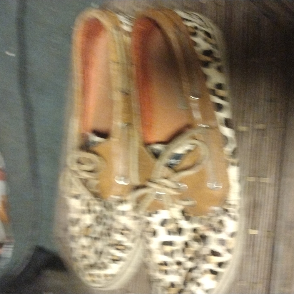 Leopard Sperrys - Picture 3 of 3